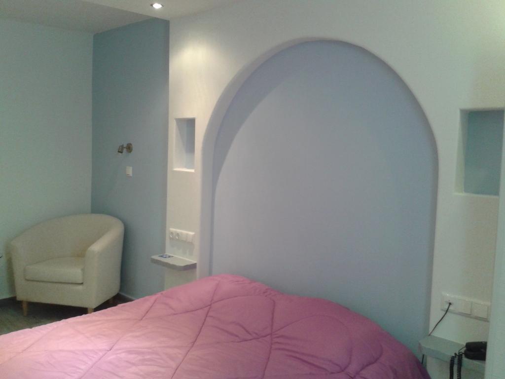 Blue Sky Aparthotel Naxos City Quarto foto